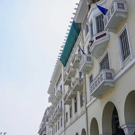Appartement Aristotelian Virtues - Agapi